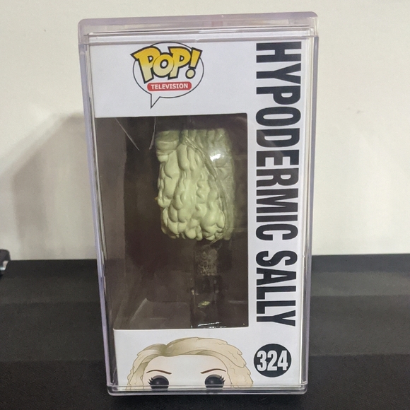Funko Pop AHS Hypodermic Sally with Blonde Hair and Purple Outfit - Picture 4 of 4